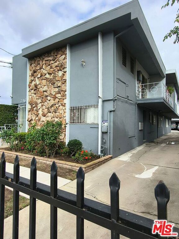 216 S Inglewood Avenue 4, Inglewood, CA 90301 — exterior