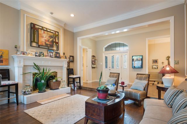 2013 Skelton Street, Flower Mound, TX 75022