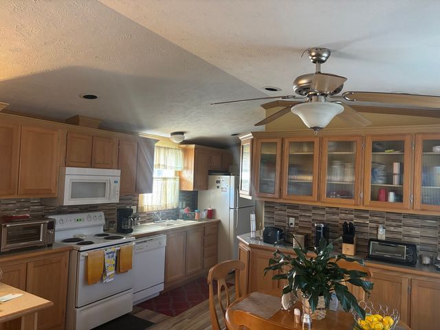 818 Peach Tree Street, Urbana, IL 61802