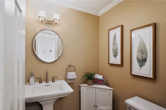 24751 Calle Largo, Calabasas, CA 91302