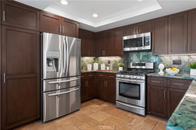 24751 Calle Largo, Calabasas, CA 91302