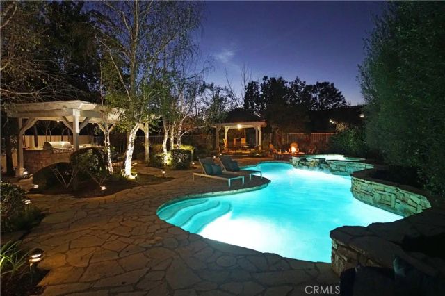 24751 Calle Largo, Calabasas, CA 91302