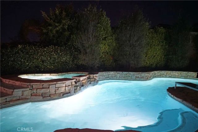 24751 Calle Largo, Calabasas, CA 91302