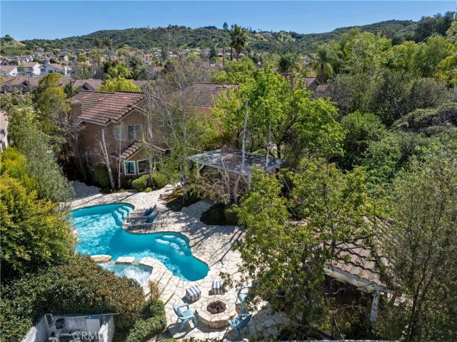 24751 Calle Largo, Calabasas, CA 91302