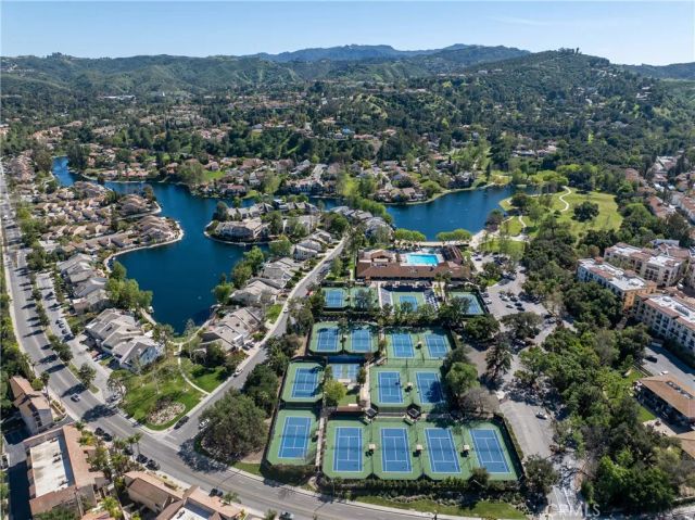 24751 Calle Largo, Calabasas, CA 91302