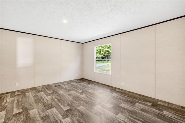 251 Center Lane, Thurmond, NC 28683
