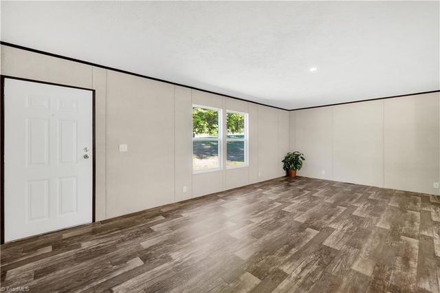 251 Center Lane, Thurmond, NC 28683