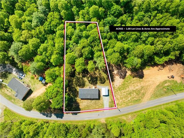 251 Center Lane, Thurmond, NC 28683