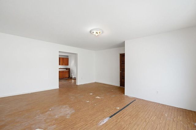 160 SW Creston Ave, Creston, WA 99117