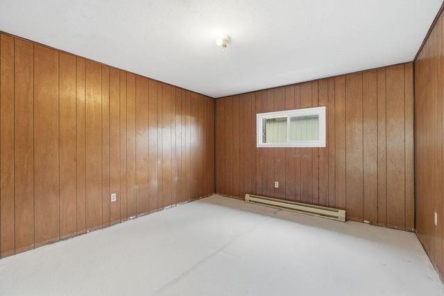 160 SW Creston Ave, Creston, WA 99117