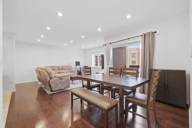 1649 Ashland Avenue 501, Des Plaines, IL 60016