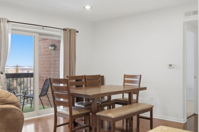 1649 Ashland Avenue 501, Des Plaines, IL 60016