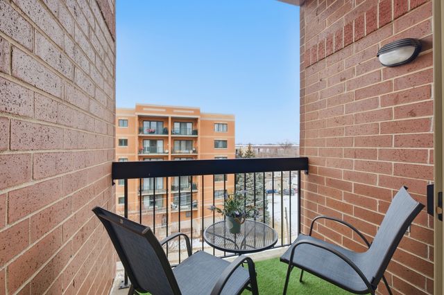 1649 Ashland Avenue 501, Des Plaines, IL 60016