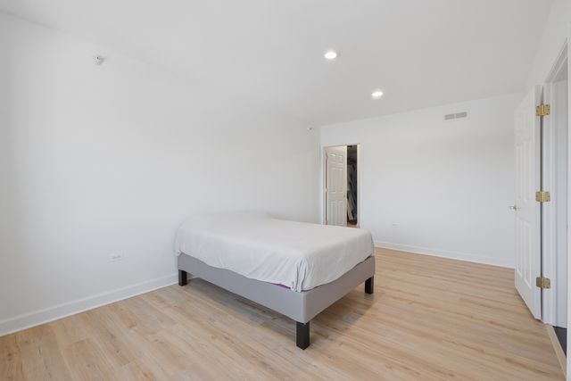 1649 Ashland Avenue 501, Des Plaines, IL 60016