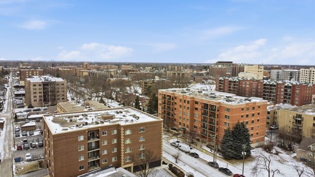 1649 Ashland Avenue 501, Des Plaines, IL 60016