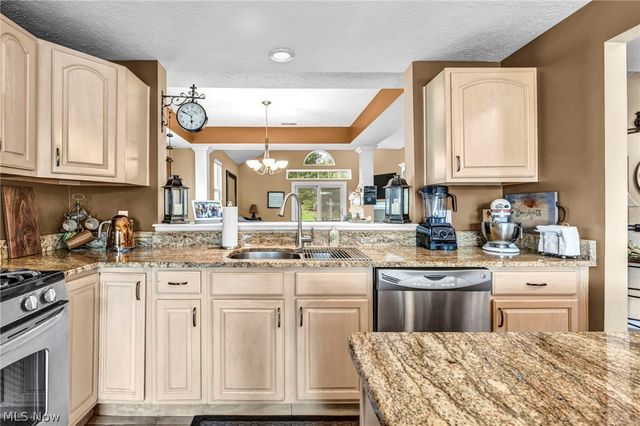 2568 Woodruff Court, Westlake, OH 44145