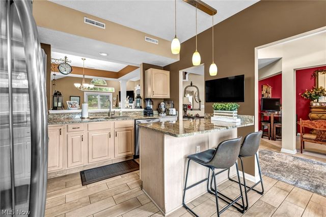 2568 Woodruff Court, Westlake, OH 44145