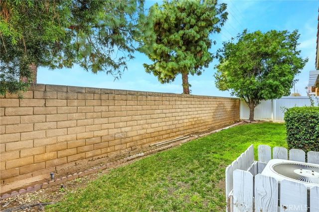 2880 Rainbow Lane, Banning, CA 92220