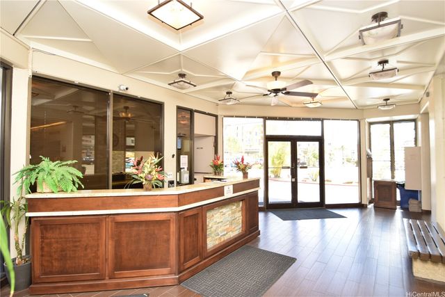 3045 Ala Napuaa Place 1520, Honolulu, HI 96818