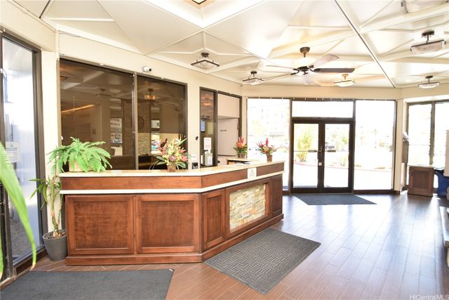 3045 Ala Napuaa Place 1520, Honolulu, HI 96818