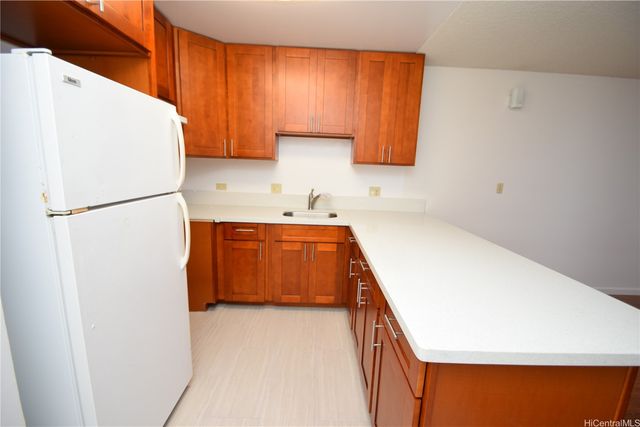 3045 Ala Napuaa Place 1520, Honolulu, HI 96818