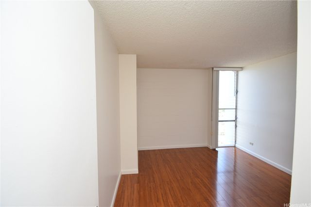 3045 Ala Napuaa Place 1520, Honolulu, HI 96818