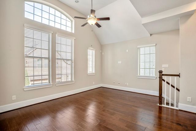 11005 Acorn Falls Drive, Houston, TX 77043