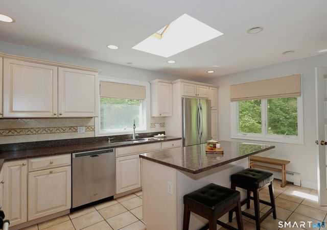 37 Adams Road, Ridgefield, CT 06877