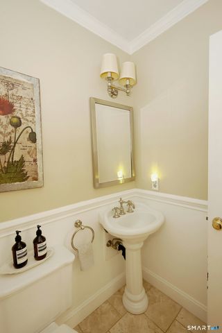 37 Adams Road, Ridgefield, CT 06877