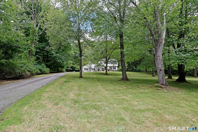 37 Adams Road, Ridgefield, CT 06877