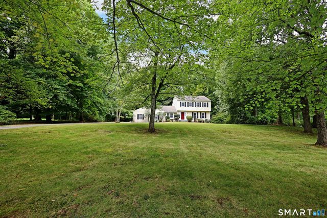 37 Adams Road, Ridgefield, CT 06877