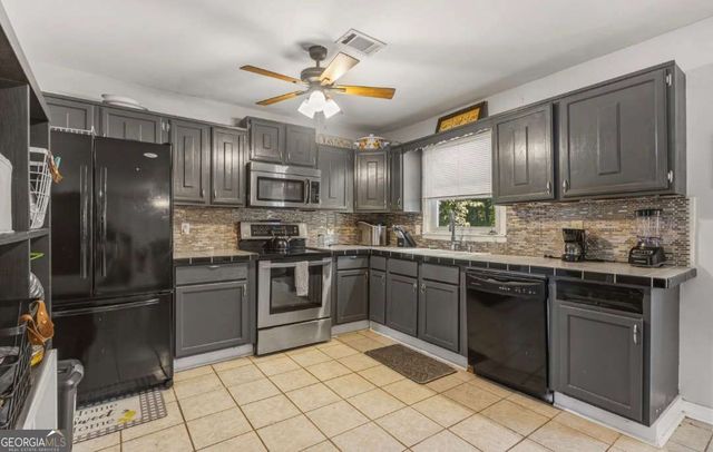 4364 Housworth Drive, Lithonia, GA 30038