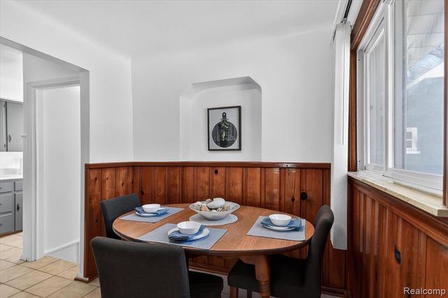 47816 Jefferson Avenue, Chesterfield, MI 48047