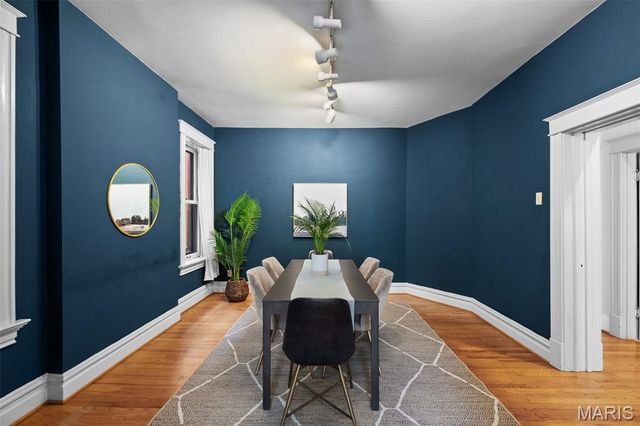 6046 Westminster Place, St Louis, MO 63112