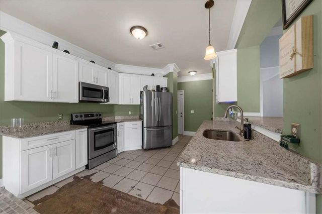 79 Hampton Hills Lane, Cleveland, GA 30528