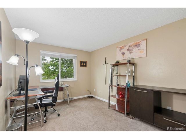 8352 Yarrow Ct, Arvada, CO 80005