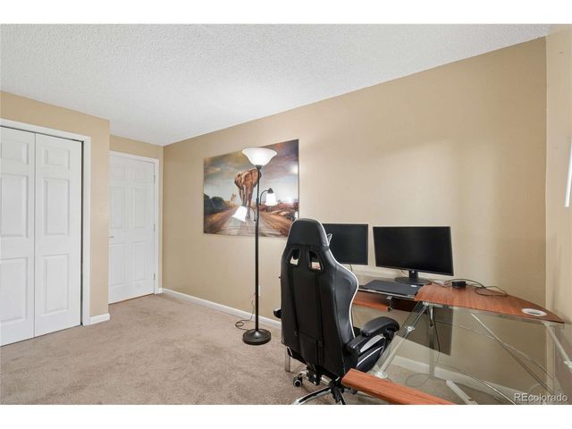 8352 Yarrow Ct, Arvada, CO 80005