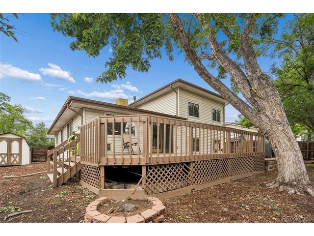 8352 Yarrow Ct, Arvada, CO 80005