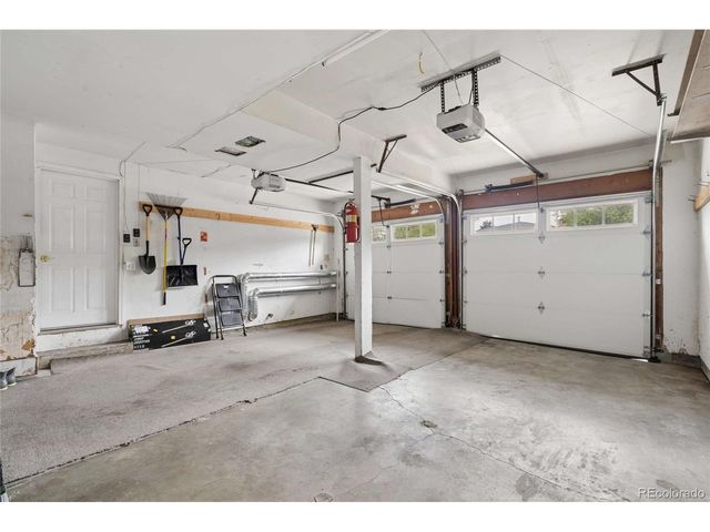 8352 Yarrow Ct, Arvada, CO 80005