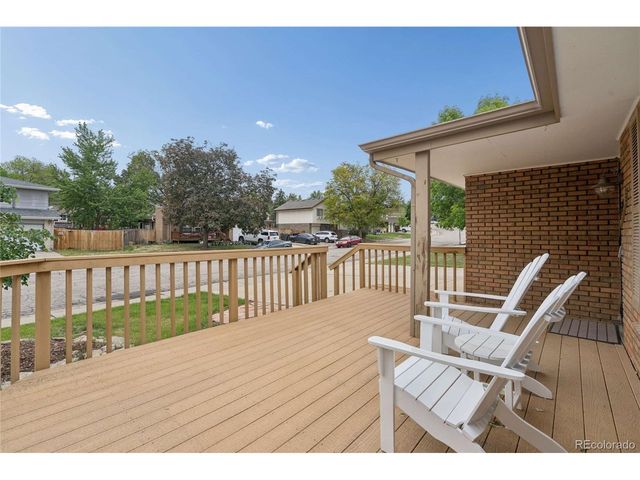 8352 Yarrow Ct, Arvada, CO 80005