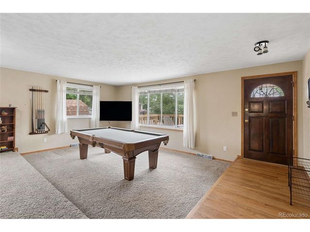 8352 Yarrow Ct, Arvada, CO 80005