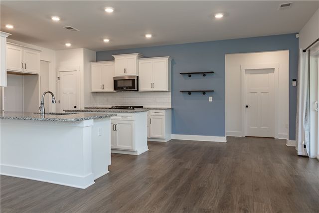 701 Oak Hill Lane, Belton, SC 29627