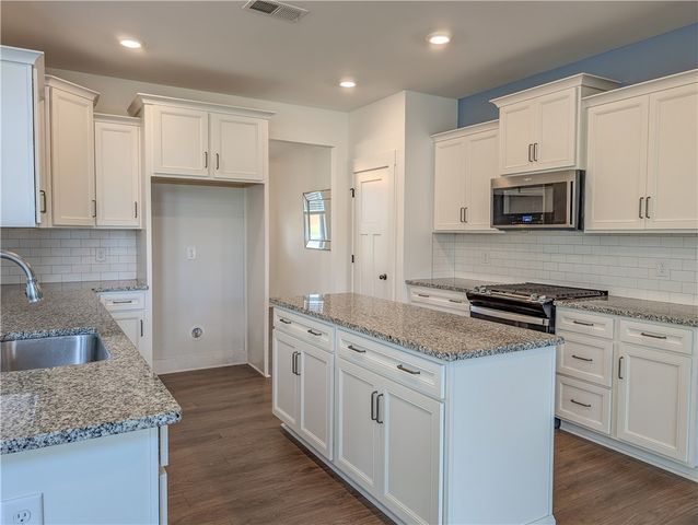 701 Oak Hill Lane, Belton, SC 29627