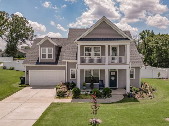 701 Oak Hill Lane, Belton, SC 29627