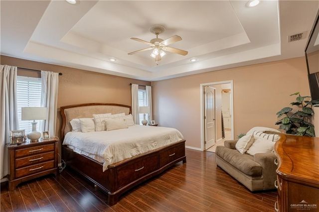 901 Crown Circle, Edinburg, TX 78539