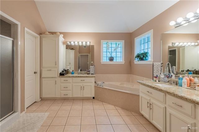 901 Crown Circle, Edinburg, TX 78539