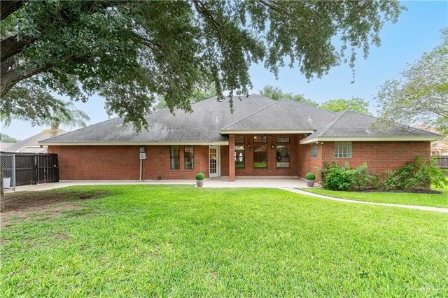 901 Crown Circle, Edinburg, TX 78539