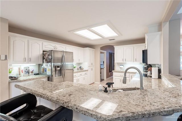 901 Crown Circle, Edinburg, TX 78539