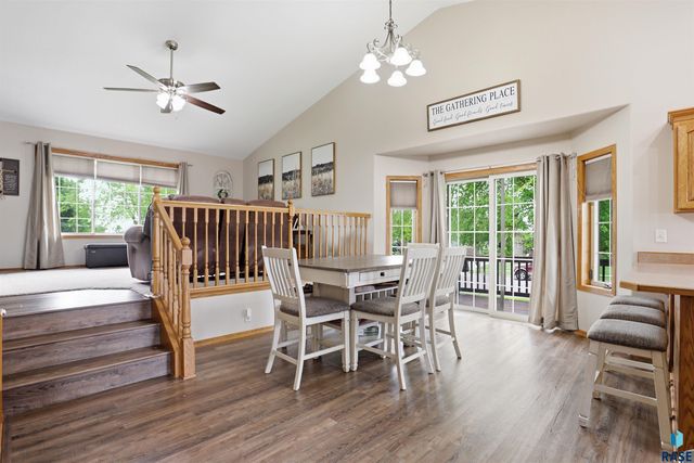 3420 S Fernwood Ave Avenue, Sioux Falls, SD 57110