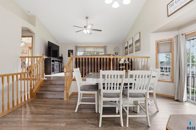 3420 S Fernwood Ave Avenue, Sioux Falls, SD 57110